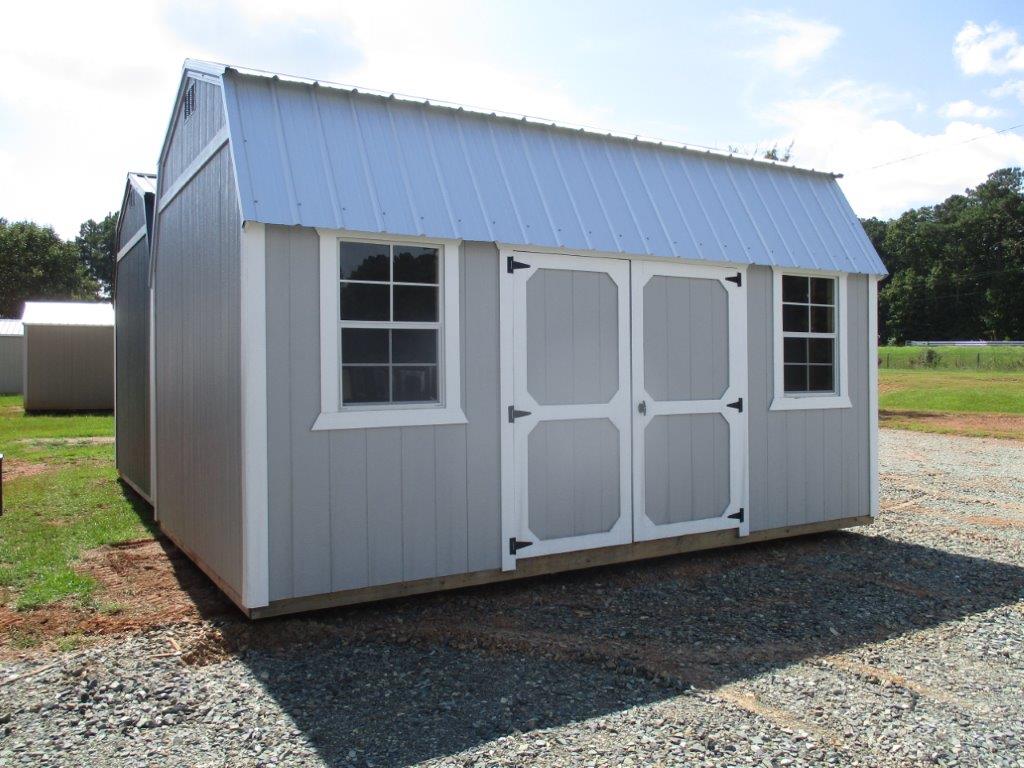 Side Lofted Barn