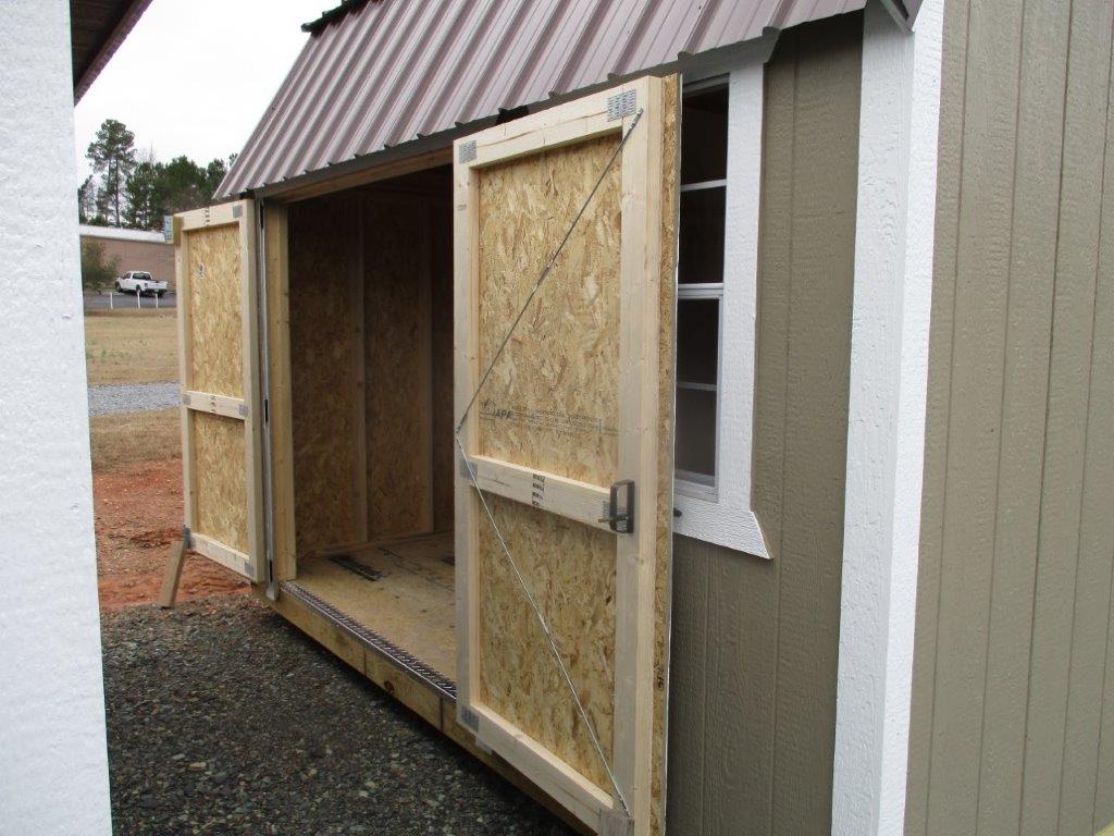 Side Lofted Barn