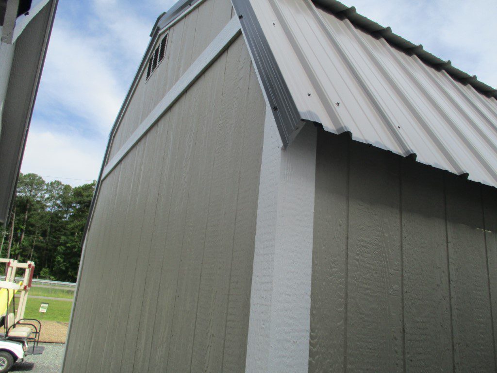 Side Lofted Barn