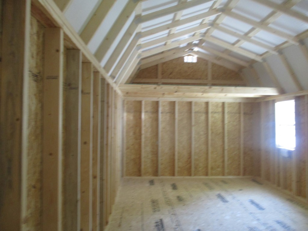 Side Lofted Barn