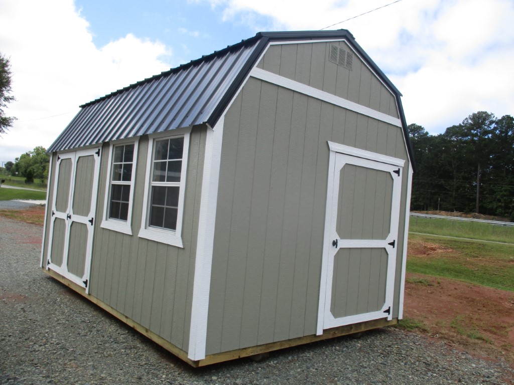 Side Lofted Barn 