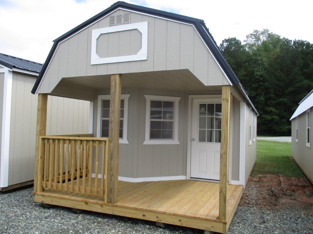 Deluxe Lofted Cabin