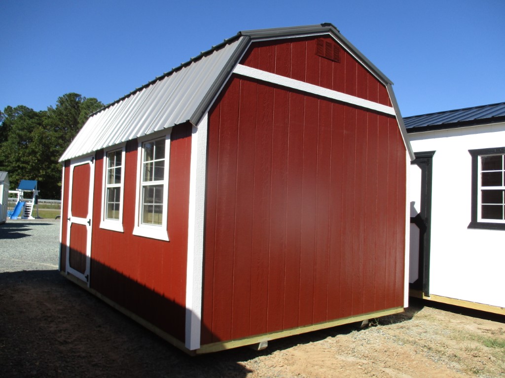 Side Lofted Barn 