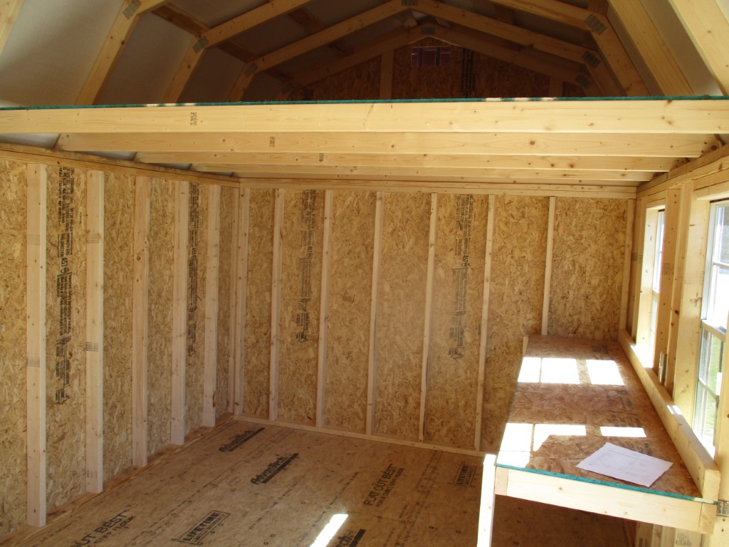 Side Lofted Barn 