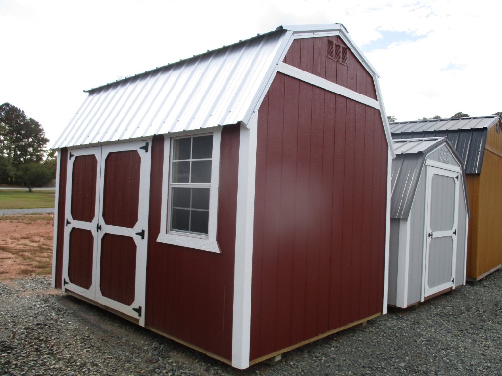 Side Lofted Barn