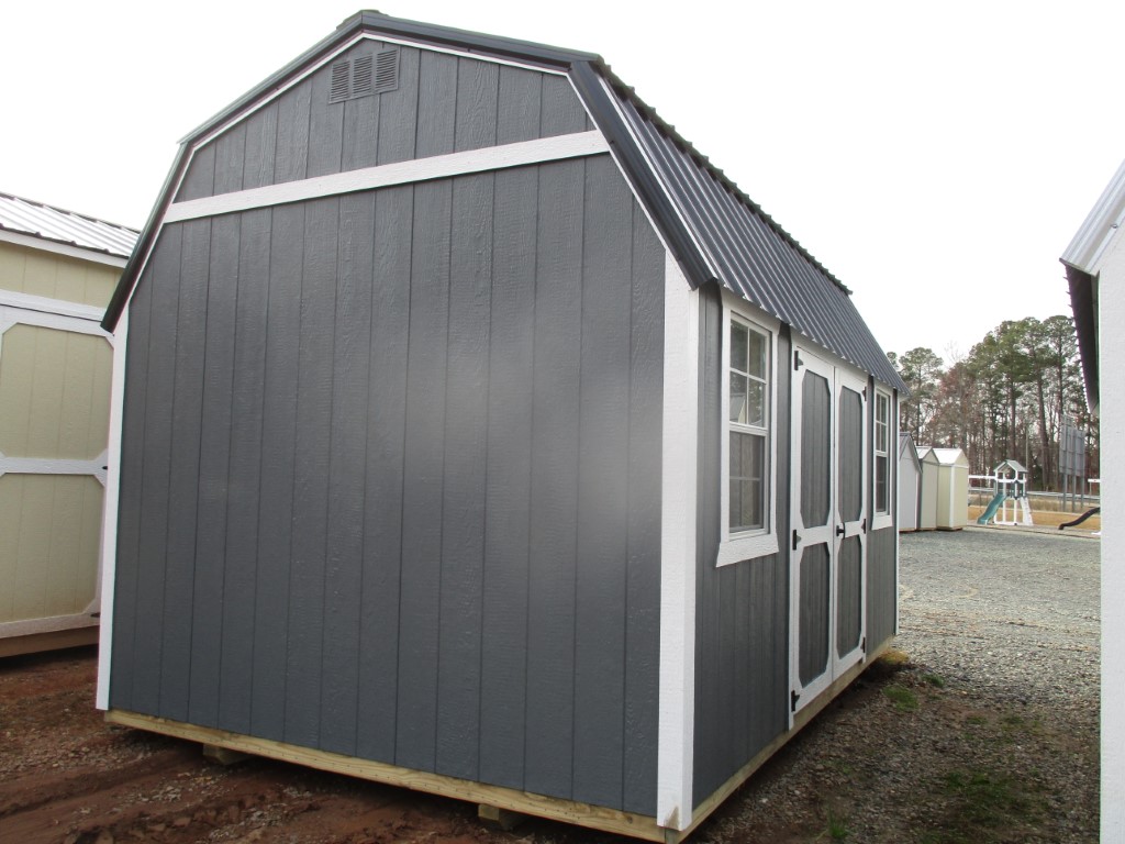 Side Lofted Barn