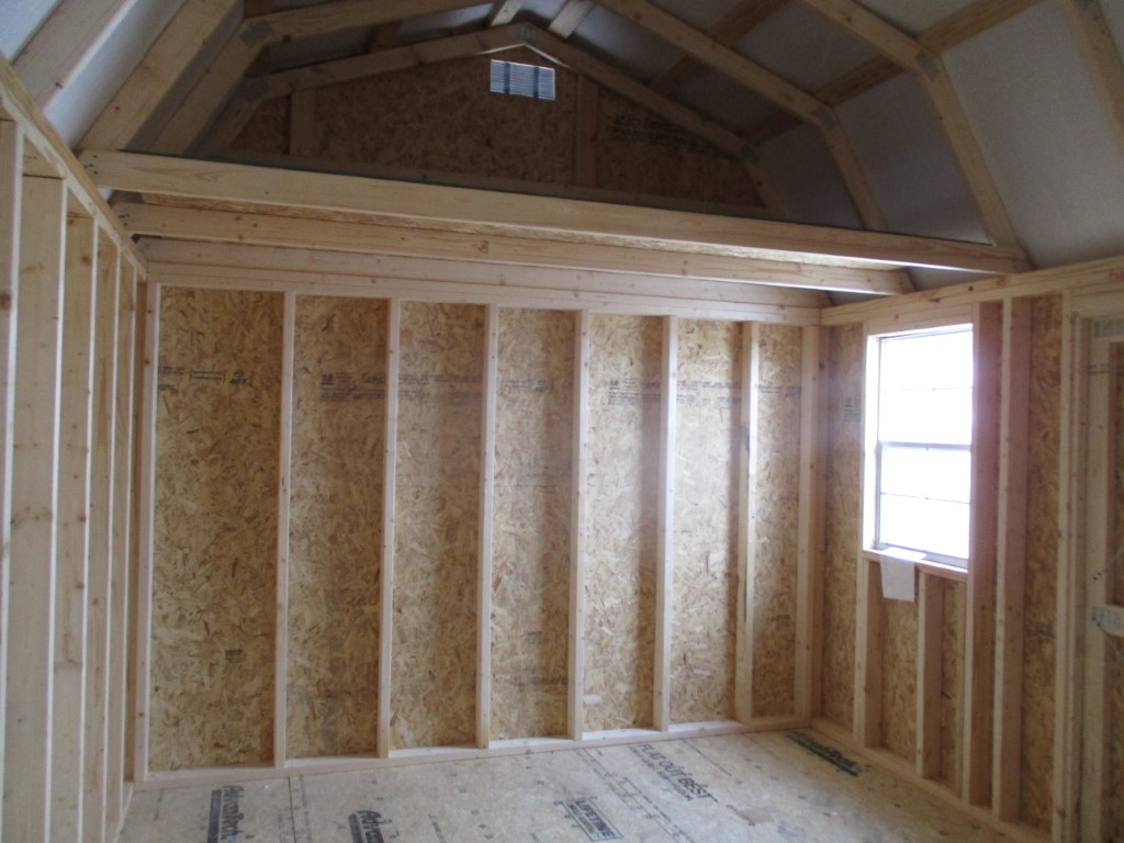 Side Lofted Barn