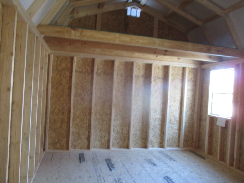 Side Lofted Barn