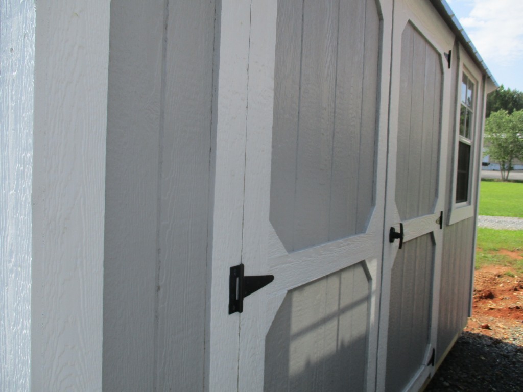 Side Lofted Barn