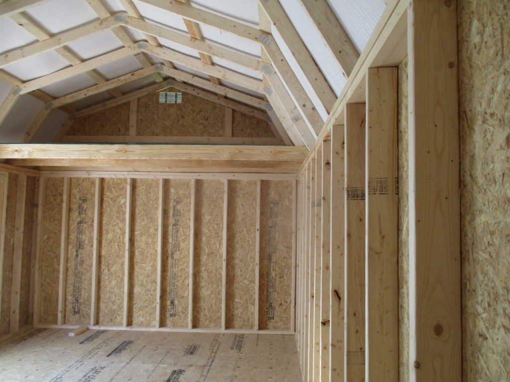 Side Lofted Barn