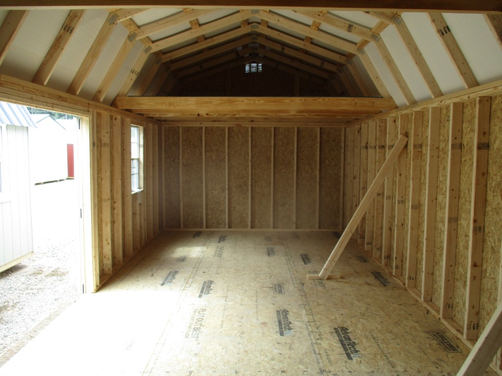 Side Lofted Barn