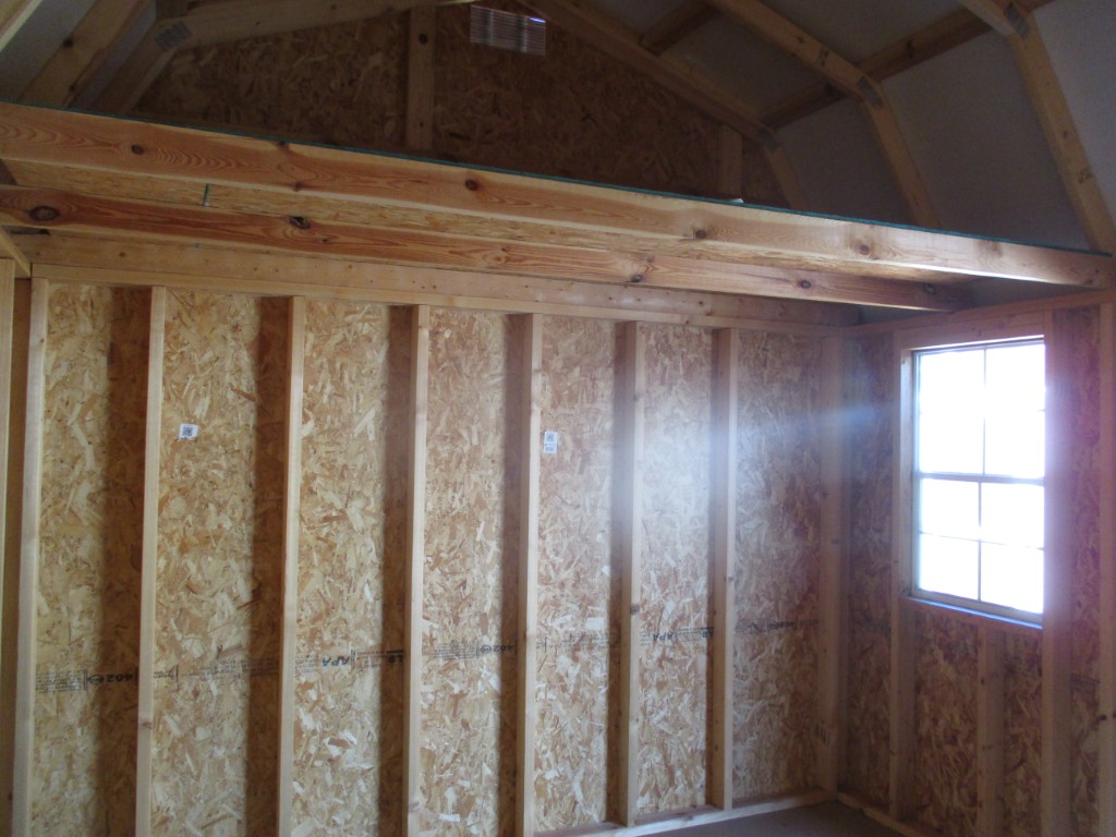 Side Lofted Barn