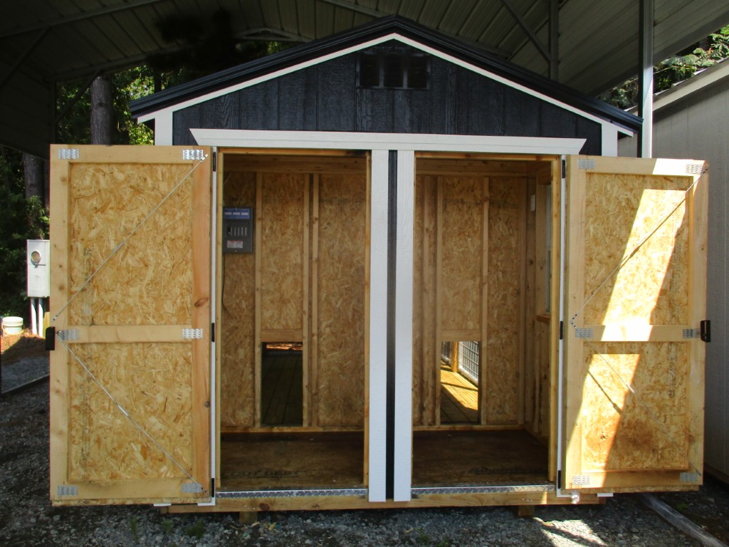 Dog Kennel (USED)