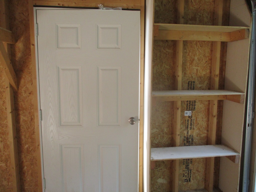 Garage (USED)