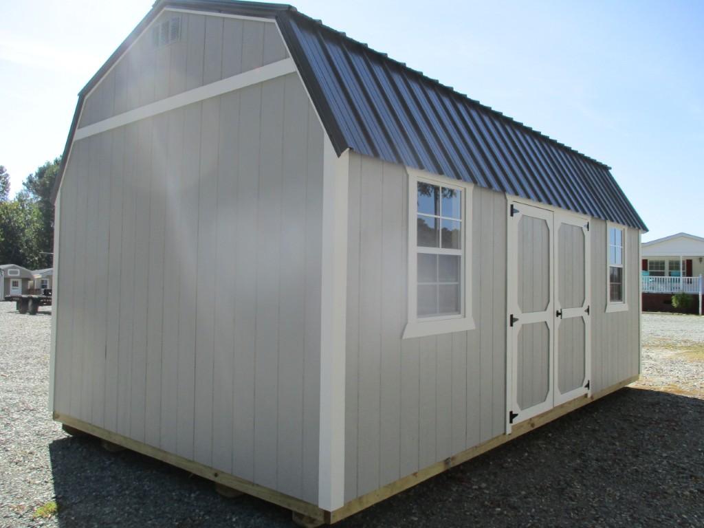 Side Lofted Barn