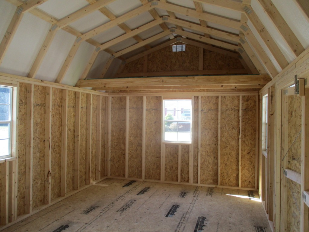 Side Lofted Barn