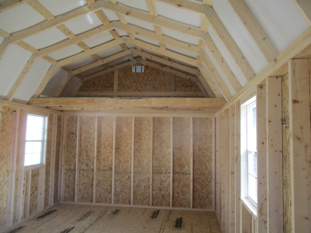 Side Lofted Barn